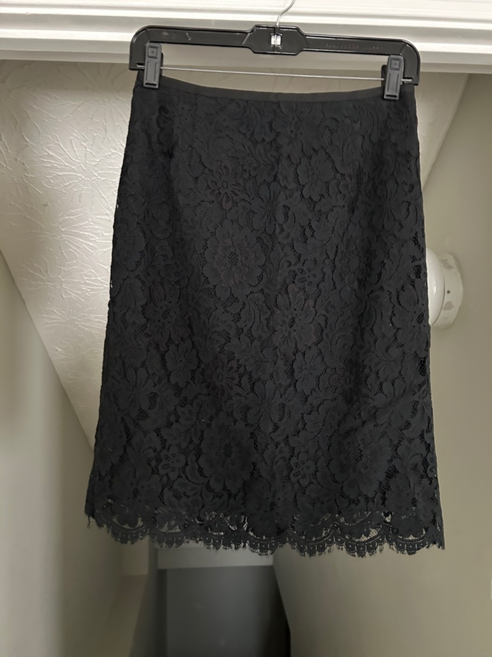 Women's Black Lace Pencil Skirt